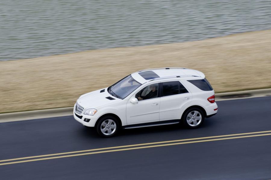  Mercedes-Benz ML-Class 2009 года  (фото 15 из 66)